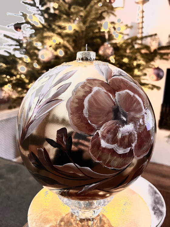 Image 1 of Handbemalte GROSSE Weihnachtskugel