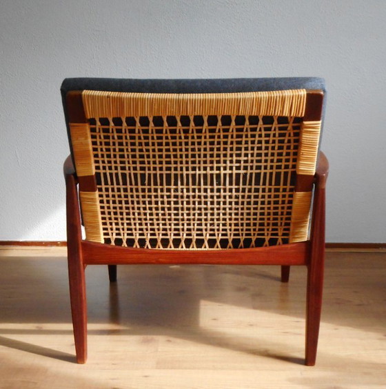 Image 1 of Poltrona Hans Olsen modello 519