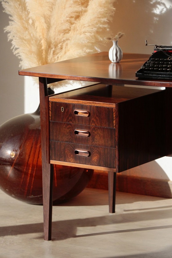 Image 1 of Escritorio Gunner Nielsen de palisandro para Tibergaard (1960)