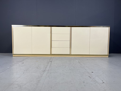 Credenza in beige lak op de manier van Jean Claude Mahey, 1970S