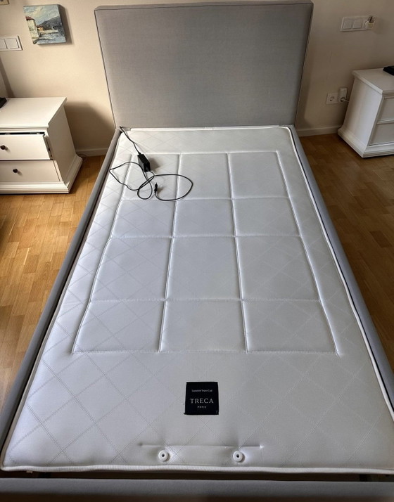 Treca Paris Designer Bed 100x200 cm | Electrically Adjustable, Tréca Paris, Single beds, Textile, Grey (photo 5 of 10)