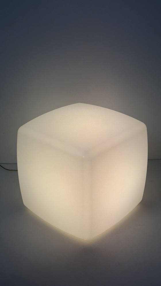 Image 1 of Ilu design kubus cube grote vierkante vloerlamp tuin/ balkon