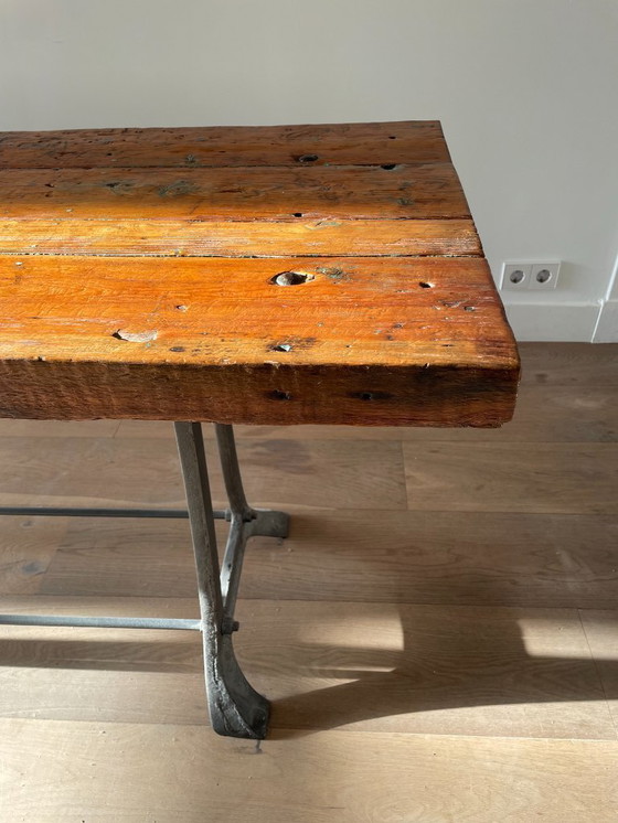 Image 1 of Bellissimo tavolo industriale in legno