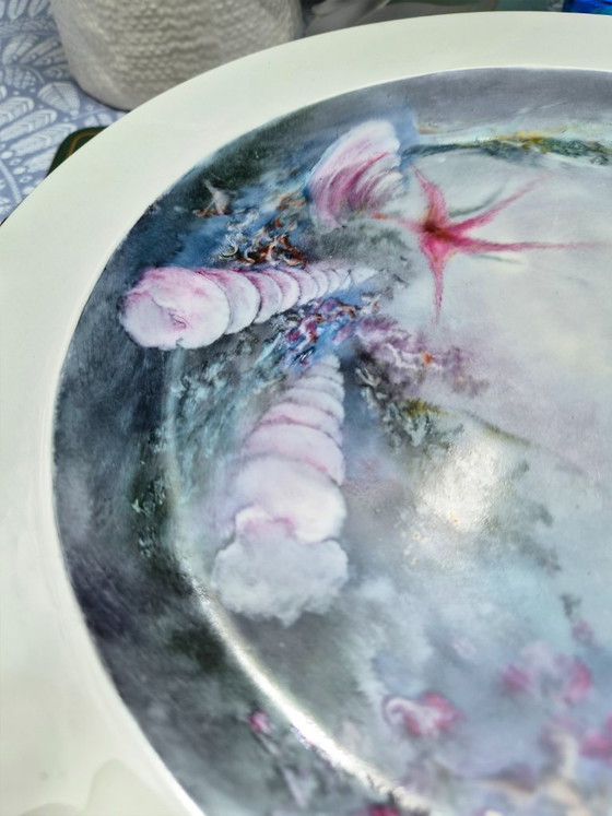 Tognana Porcellana porcelain serving plate sea creatures signed and hand-painted A. Mio. – Crockery (photo 10 of 10)
