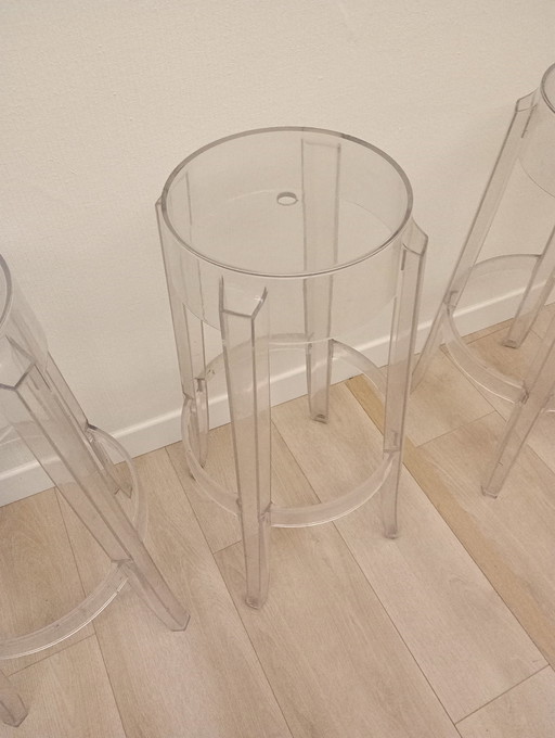 Ghost chairs Charles, Philippe Starck