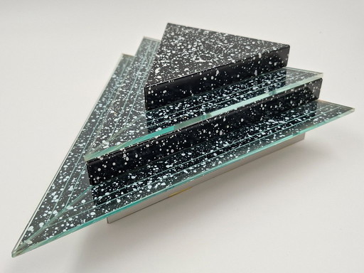 Memphis style modernist wall light