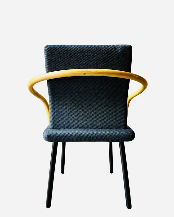 Image 1 of 4x Silla Mandarin de Ettore Sottsass para Knoll, 1986 - Tela azul, reposabrazos con aspecto de bambú