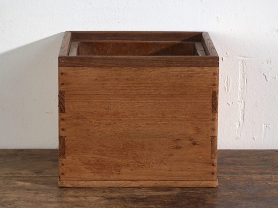 Japanische Hibachi-Kohlenbeckenbox – Japan, Taishō- oder frühe Shōwa-Periode, ca. – Dekorative Objekte, Wood (photo 23 of 39)