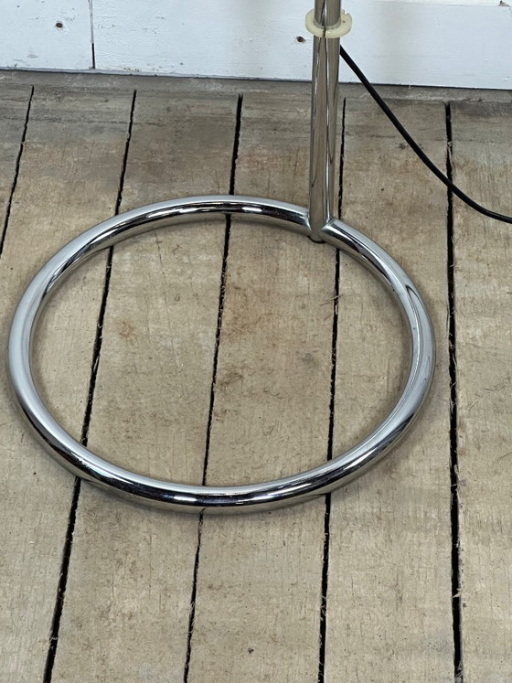 Image 1 of Vintage vloerlamp in ruimtetijdstijl met "oogbol" en 3 chromen bollen, jaren 70.