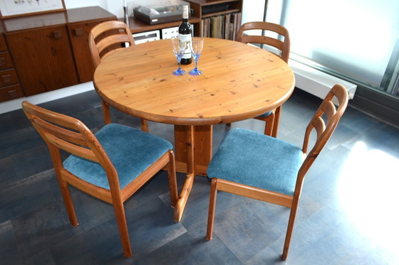 Image 1 of Sedie da pranzo vintage danesi con tavolo