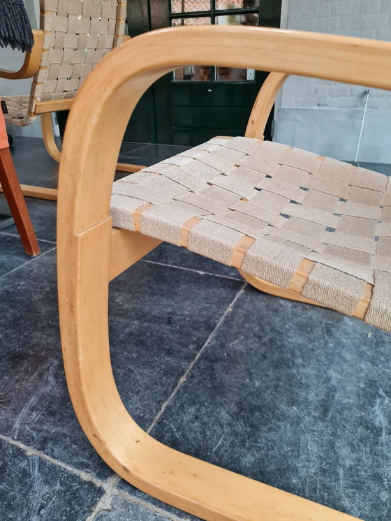 Image 1 of 2 Fauteuils Model 406 Alvar Aalto Merk Artek