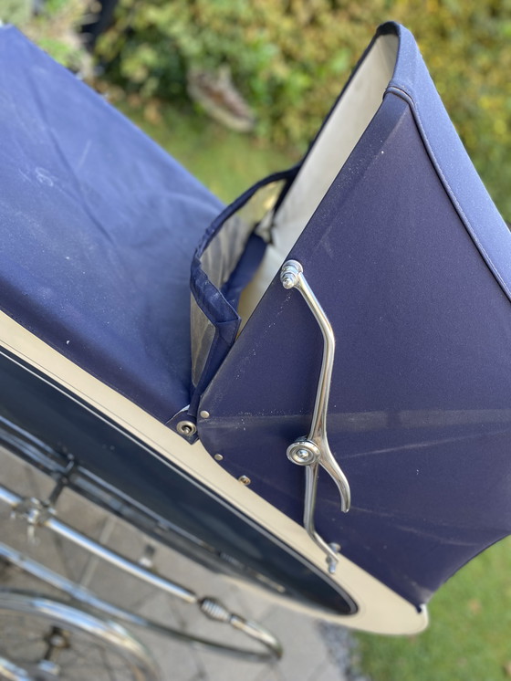 Image 1 of Retro-Kinderwagen