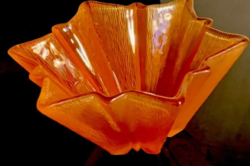 Star Cup Awarded to Pierre D’Avesn - Rare Flaming Orange – vazen, Glass (photo 2 of 9)