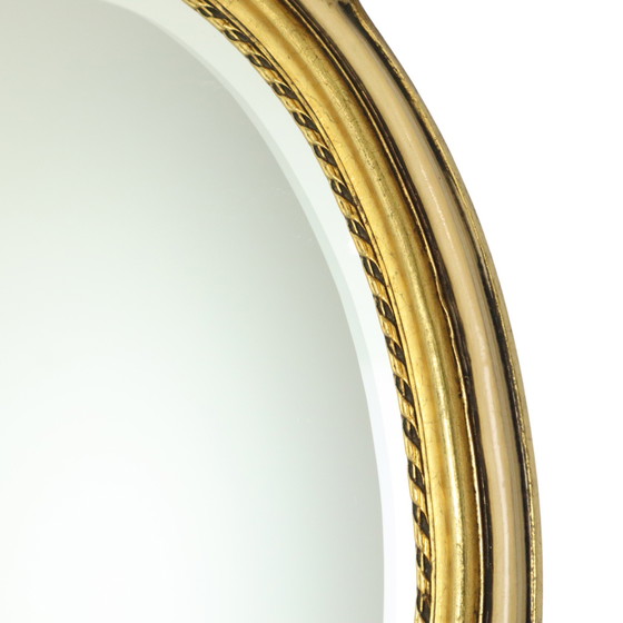 Image 1 of Miroir ovale doré à la feuille d'or