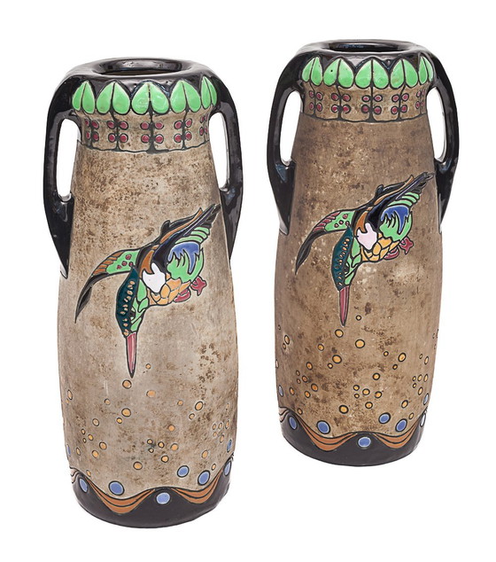 Image 1 of Pair of large Art Nouveau amphoras