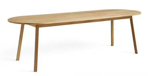 Table de salle à manger Table à pied triangulaire par HAY 200x85x74