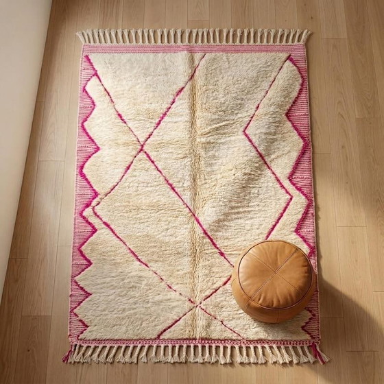 Magnífica alfombra bereber rosa hecha a mano en pura lana, 200x300 cm. – Aime Té, Wool (photo 5 of 8)