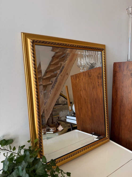 Facet cut vintage mirror with gold-colored frame, Glass, Wood (photo 2 of 8)