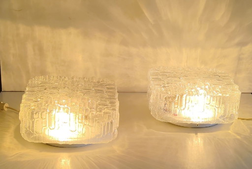 Deckenleuchte oder Wandleuchte aus Gussglas - 70er Jahre Design