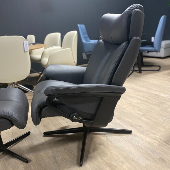 Image 1 of Stressless Magic Relaxsessel – Größe M – mit Fußhocker