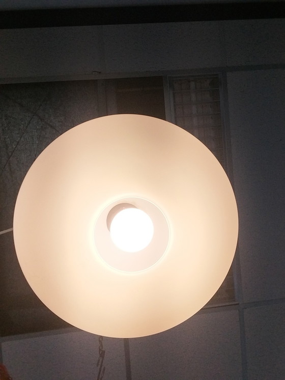 Image 1 of 1 lampada da sospensione in vetro e teak Louis Kalff per Philips degli anni '60