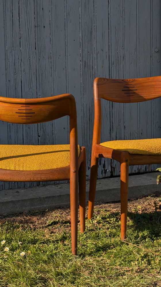 Image 1 of Johannes Andersen - Set of 4 Danish Teak Vintage Chairs - Produced by Uldum Møbelfabrik