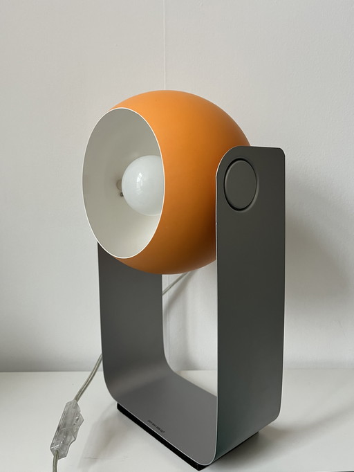 Massive eyeball lamp