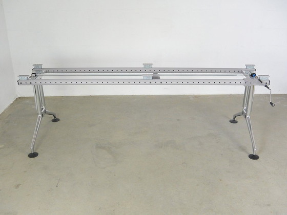 Vitra Ad Hoc desk base designed by Antonio Citterio – Dining tables, Chrome, Aluminium (photo 7 of 8)