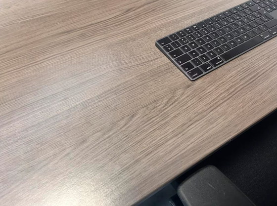 Image 1 of Scrivania 200x100 cm - Altezza regolabile