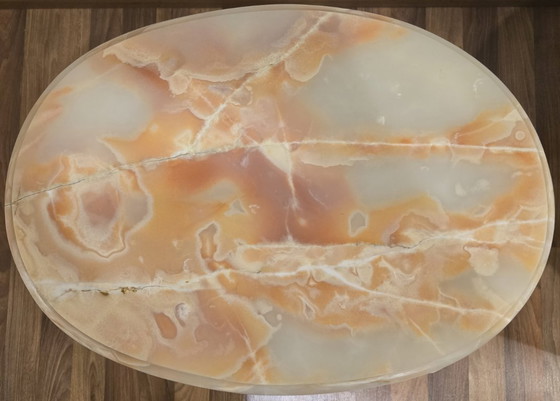 Image 1 of Salonsuite in verguld hout in Lodewijk XVI-stijl: bank, 4 fauteuils en 3 onyxtafels