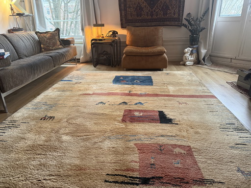 Tapis en laine noué à la main, au design nomade minimaliste – 283 × 215 cm