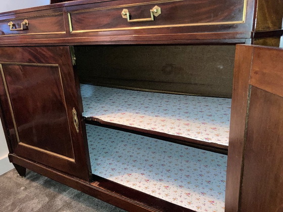 Image 1 of Antiek dressoir met opklapbare planken 