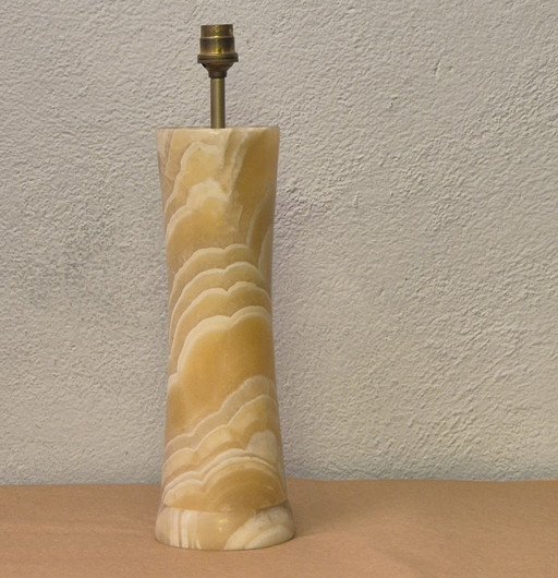 Pied de lampe en onyx