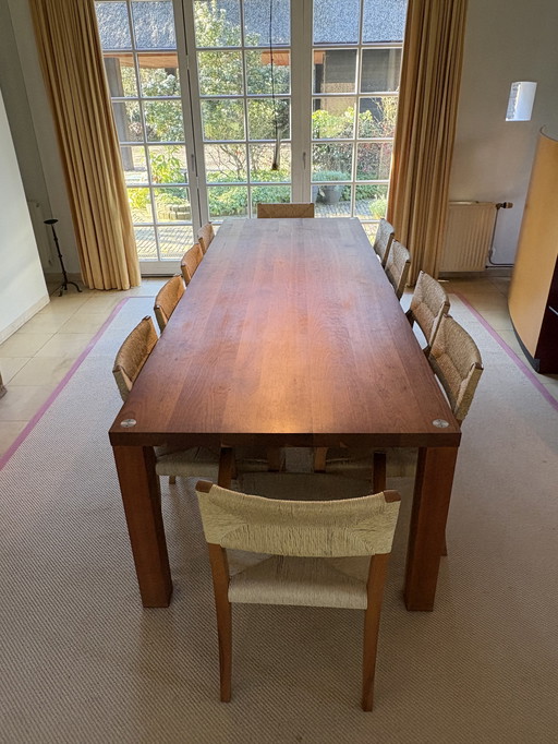 Giorgetti eettafel (zonder stoelen)