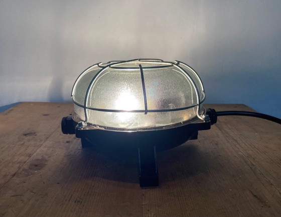 Image 1 of Applique ou plafonnier industriel en bakélite brune, années 1970