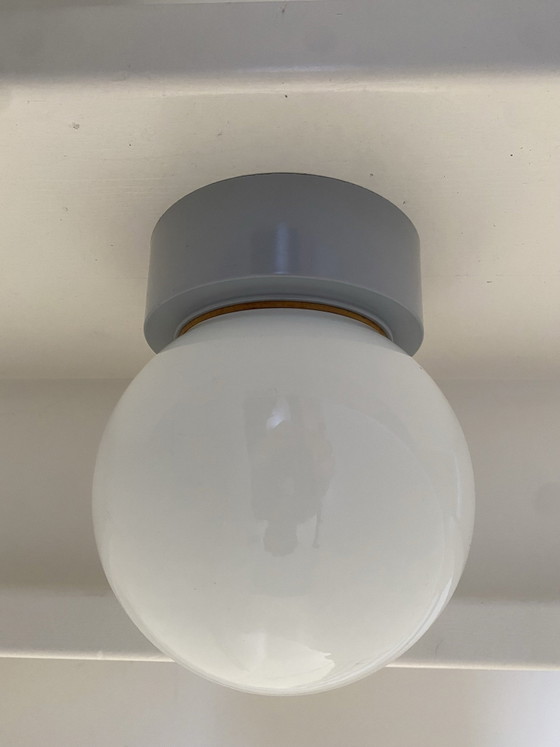 Plafoniera/ Lampada da parete Vintage Corodex, Vetro opale / Anni '70, Plafoniere, Plastica, Grigio (foto 4 di 8)