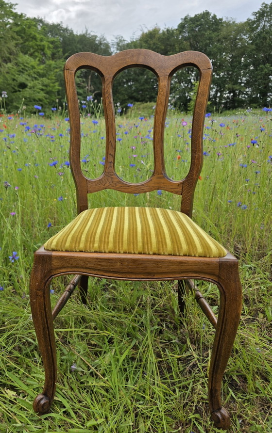 Image 1 of Vintage cabriole eetkamerstoelen – set van 3