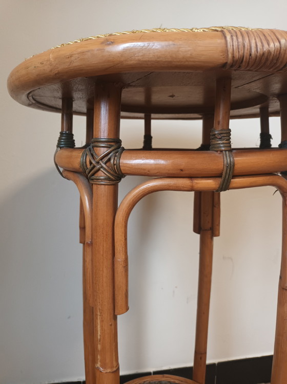 Image 1 of Tavolino rotondo in bambù