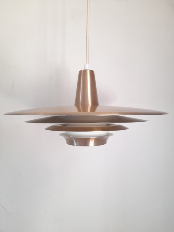 Lampada a sospensione danese in rame giallo, anni '60 – Lampade a sospensione, Copper (photo 5 of 5)