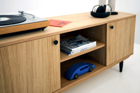 Image 1 of Sideboard oak for TV D-S15