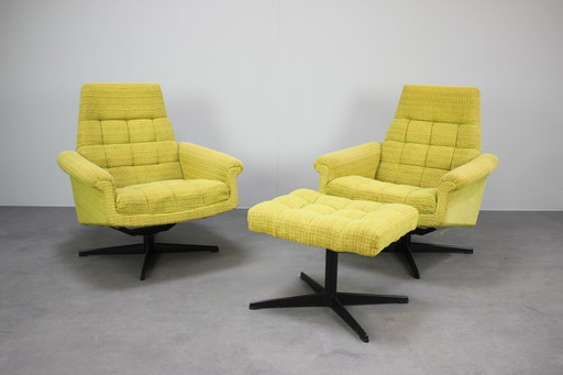 Mid-Century Pair of Armchairs Tabouret by Morávek a Munzar, 1968s, CZSK