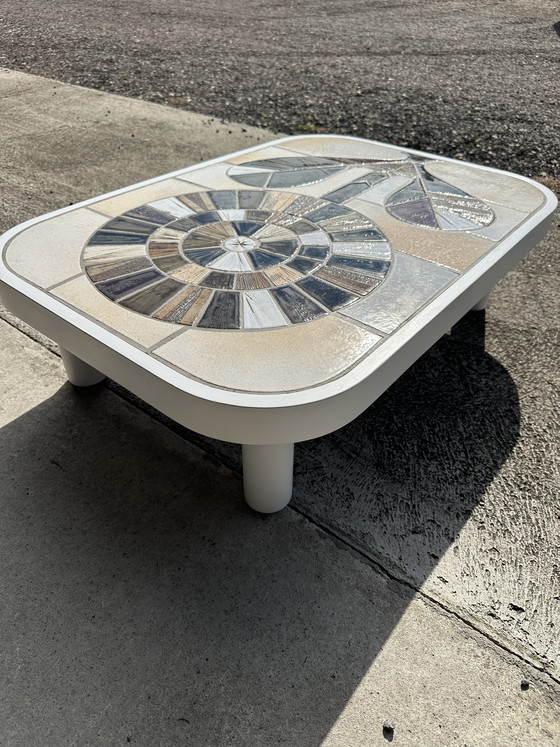 Image 1 of Capron flower table