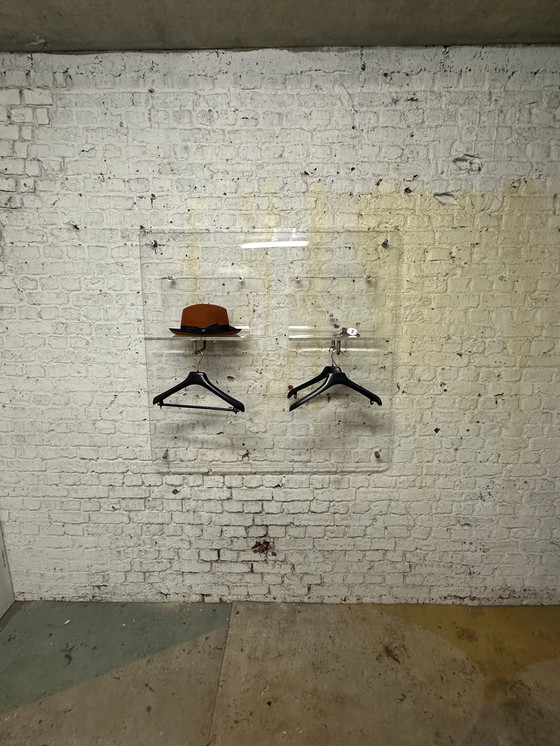 Image 1 of Kapstok spatial 1960