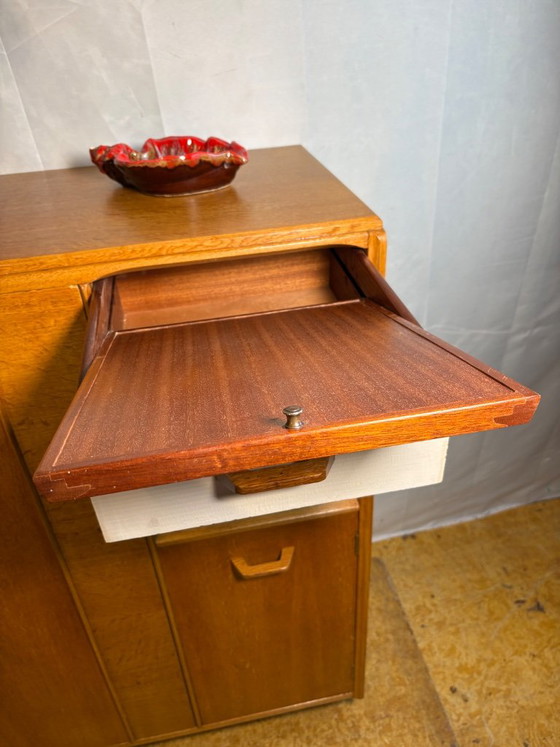 Rare Vintage G-Plan E. Gomme Oak Compactum Gentleman’s Wardrobe | C.1950–1960 | Gold Stamp – GPlan, Wood (photo 5 of 15)