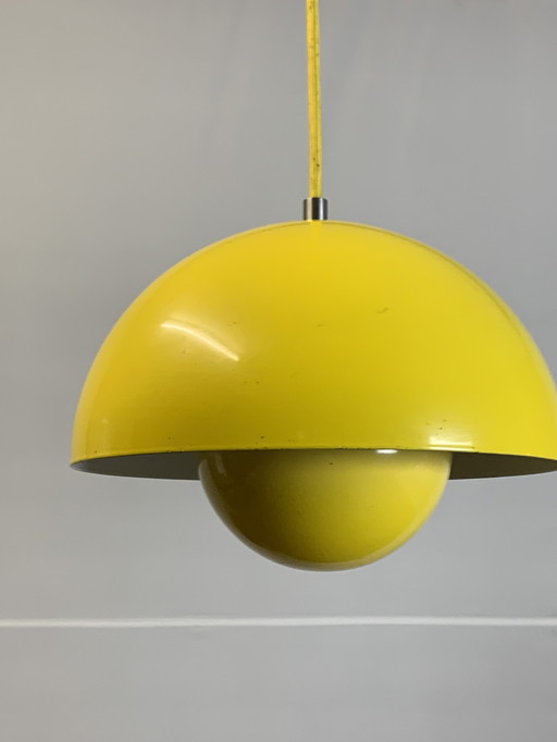 Vaso di fiori tradizionale