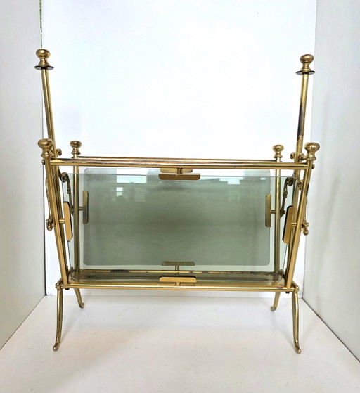 Revistero vintage de latón y cristal ahumado de mediados de siglo – tijdschriftenrek, Brass, Glass