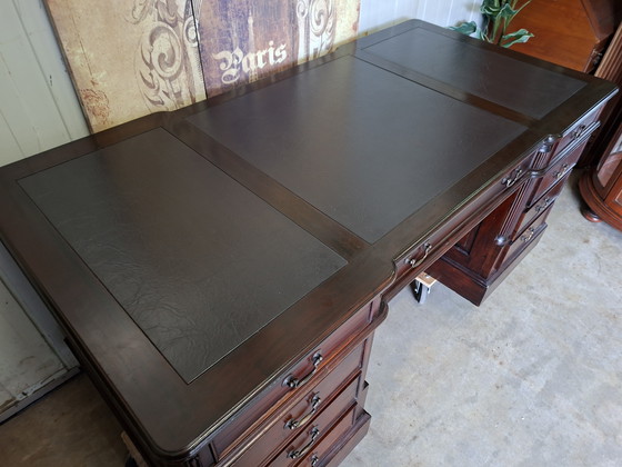 Image 1 of Classic double-sided desk, writing table, partner desk, with leather inlay, dimensions: 180x90cm and 79cm high.