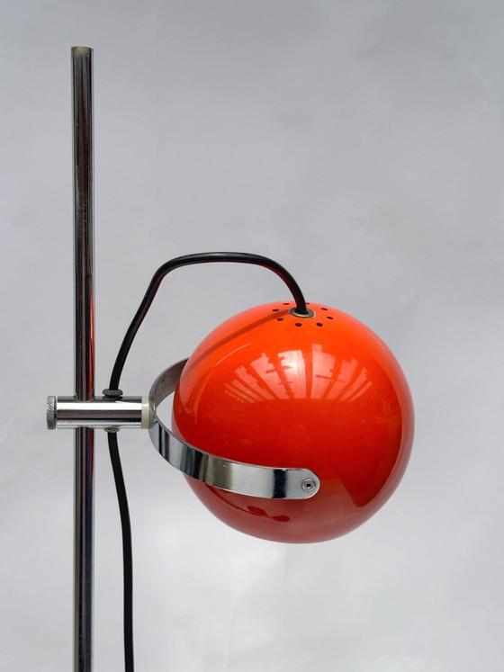 Image 1 of Vintage Space Age Oogbol Vloerlamp | Anvia Almelo | Oranje Nederlands Design