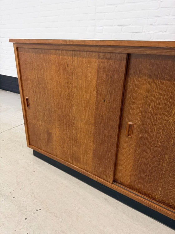 Armoire d'école vintage en teck avec portes coulissantes – Meubles tv, Wood (photo 12 of 22)