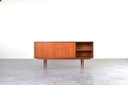 Credenza danese di metà secolo in teak, anni '60.